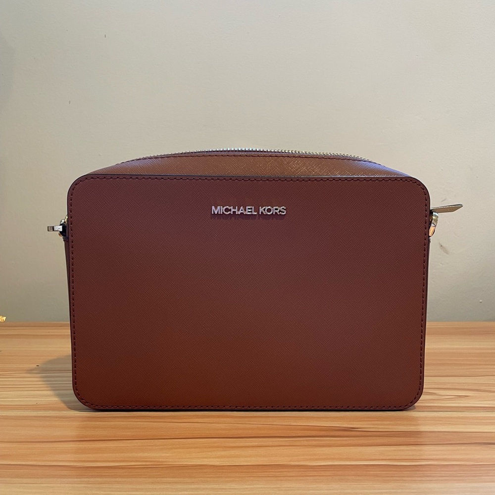 Michael Kors Brown Bag, in like new condition.